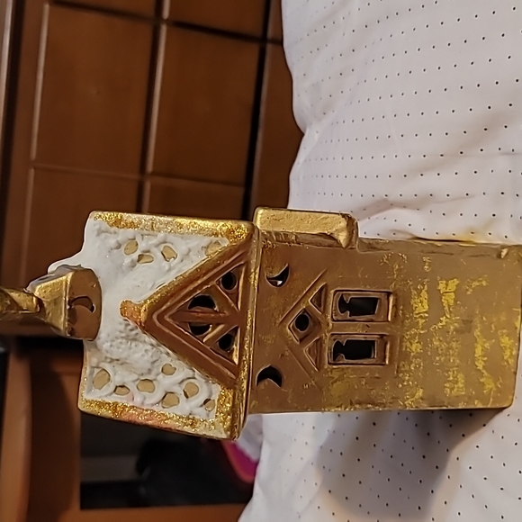 Golden Colour Tealight Mini House - Picture 4 of 7